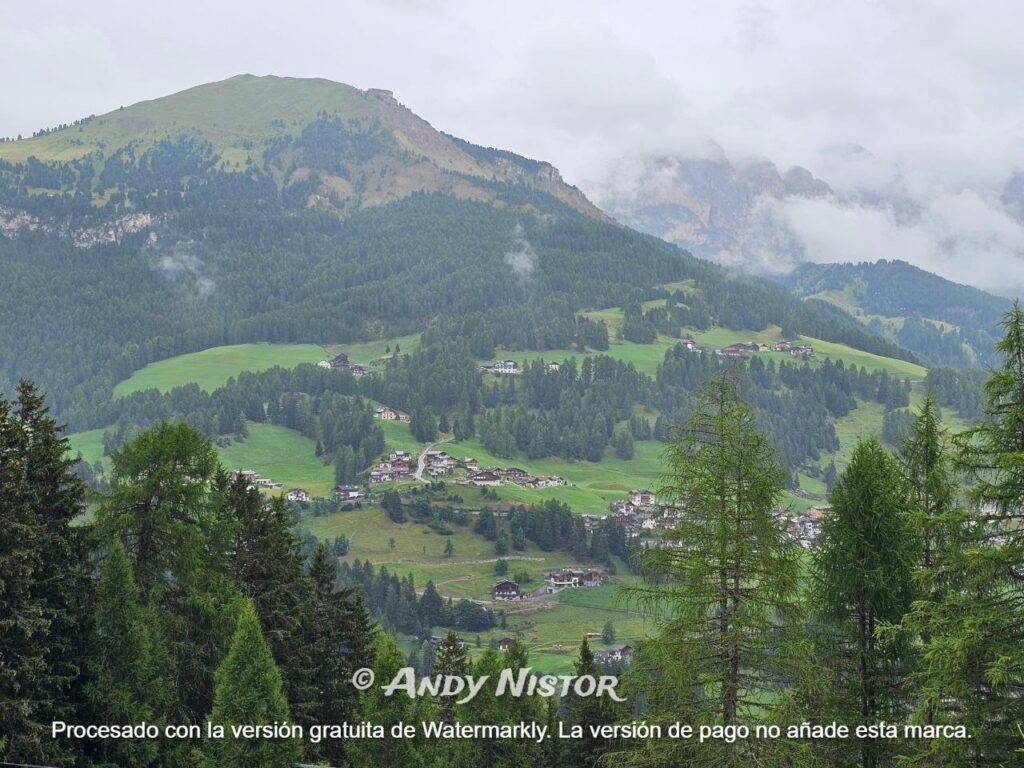Troy Unika Dolomitas Italia